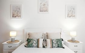 Nazare Modern Flat